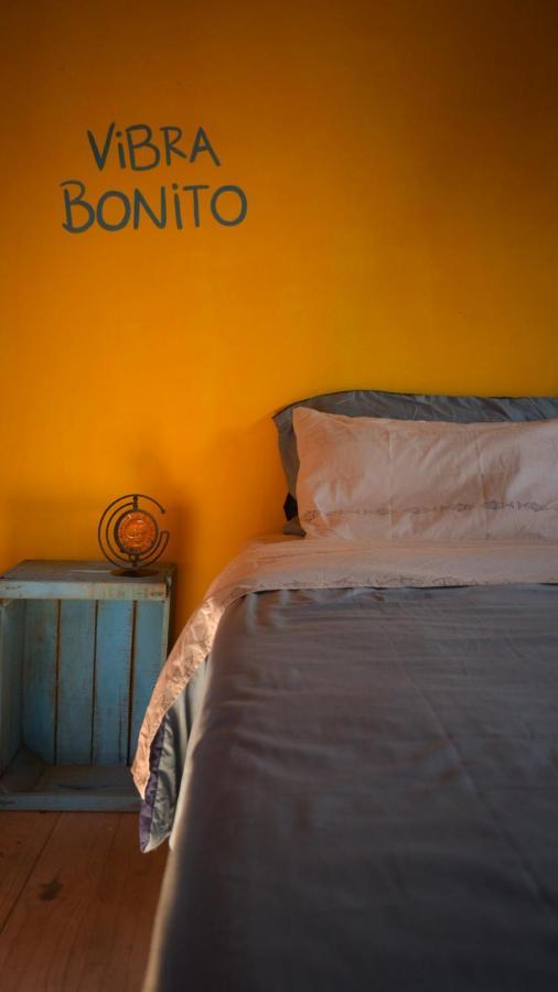 Mar De Fondo Hostel Punta Del Diablo Bagian luar foto