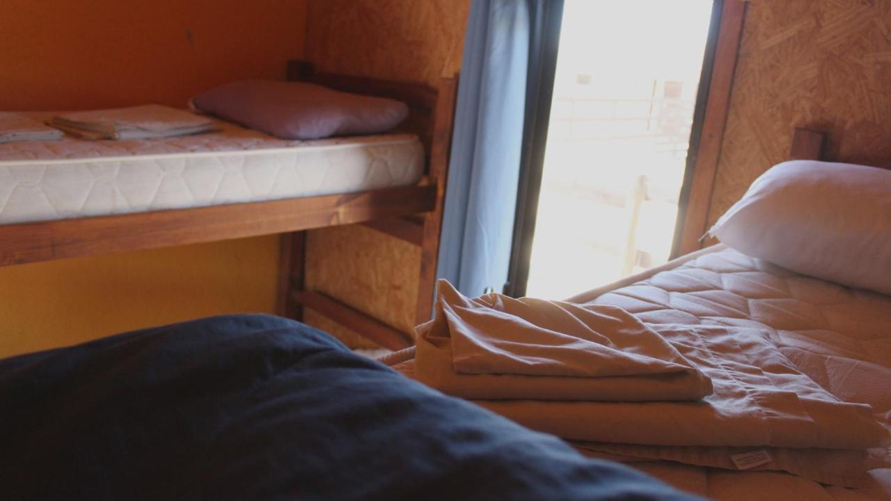 Mar De Fondo Hostel Punta Del Diablo Bagian luar foto